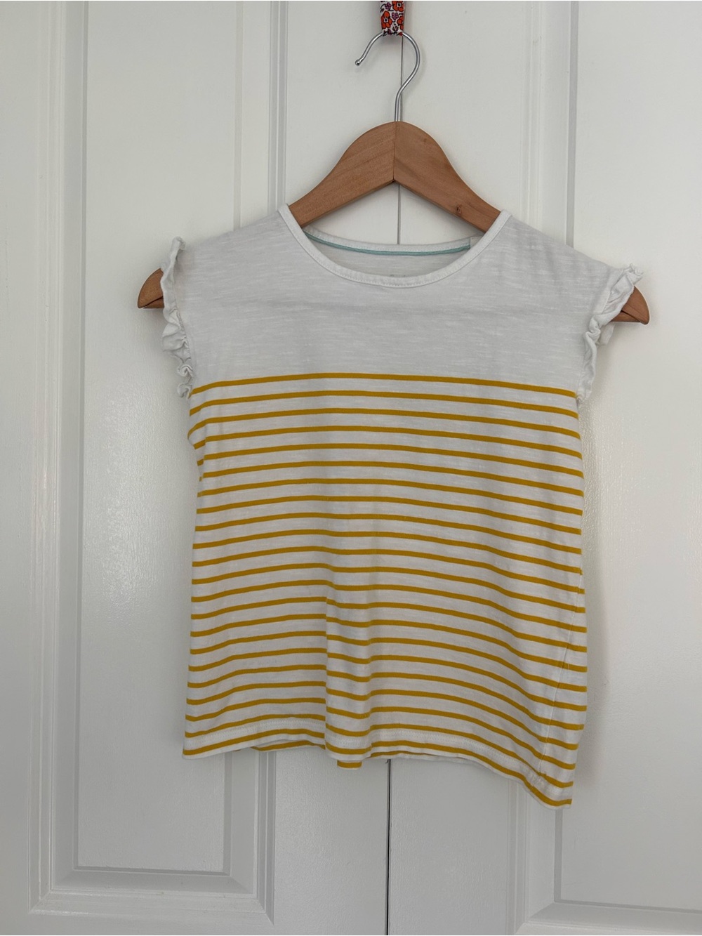 Mini Boden girls 11-12 years T-shirt white with yellow stripes ruffle sleeves